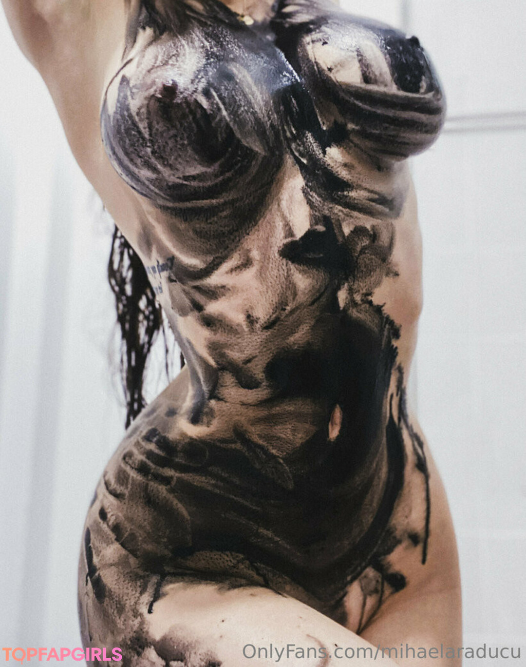 Foto desnuda filtrada de OnlyFans de Claudiroxa #44 Foto desnuda filtrada de OnlyFans de Claudiroxa #44
