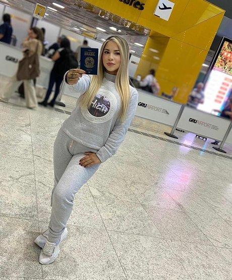 Foto desnuda filtrada de OnlyFans de Rafaela Nakamura