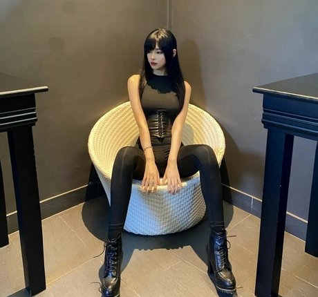 Foto desnuda filtrada de OnlyFans de Daturakisses