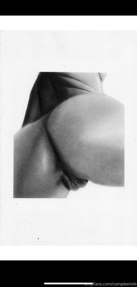Foto desnuda filtrada de OnlyFans de Complexricki