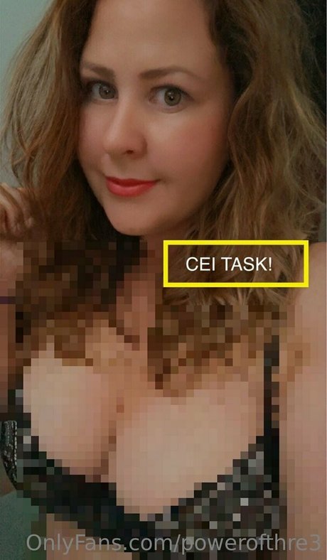 Foto desnuda filtrada de OnlyFans de Powerofthre3