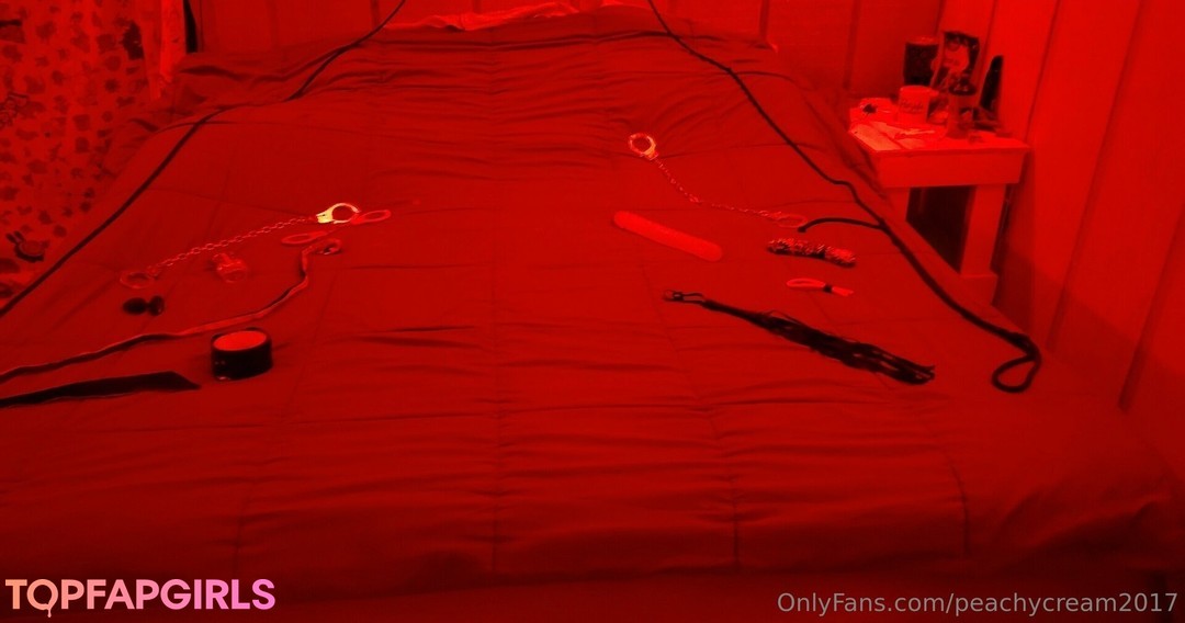 Foto desnuda filtrada de OnlyFans de Peachycream2017 #6 Foto desnuda filtrada de OnlyFans de Peachycream2017 #6