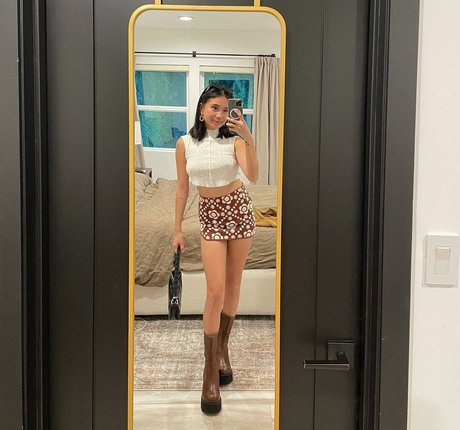 Niki Zefanya