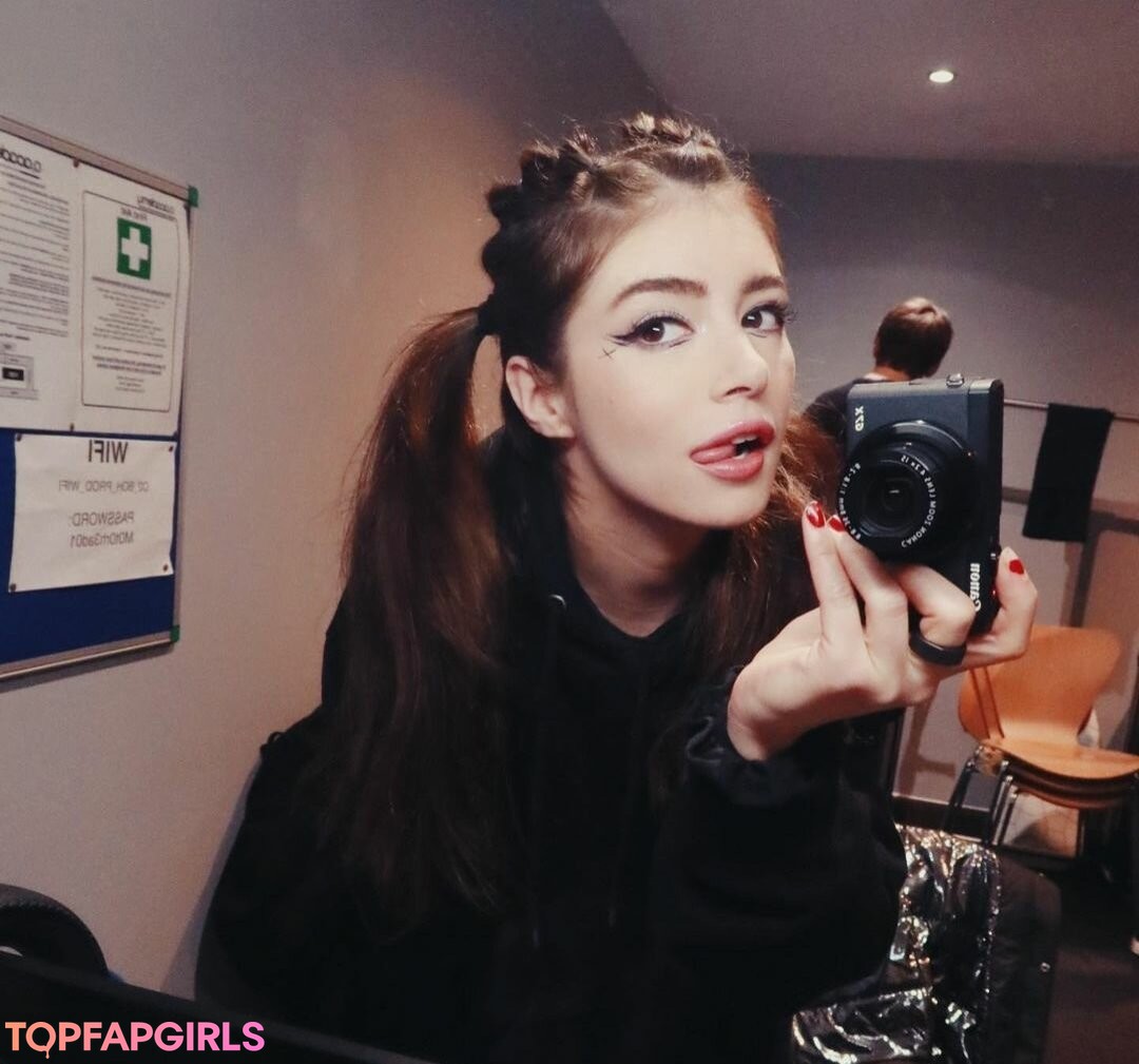 Foto desnuda filtrada de OnlyFans de Chrissy Costanza #99 Foto desnuda filtrada de OnlyFans de Chrissy Costanza #99