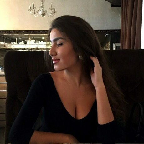 Valeriia Simavonian