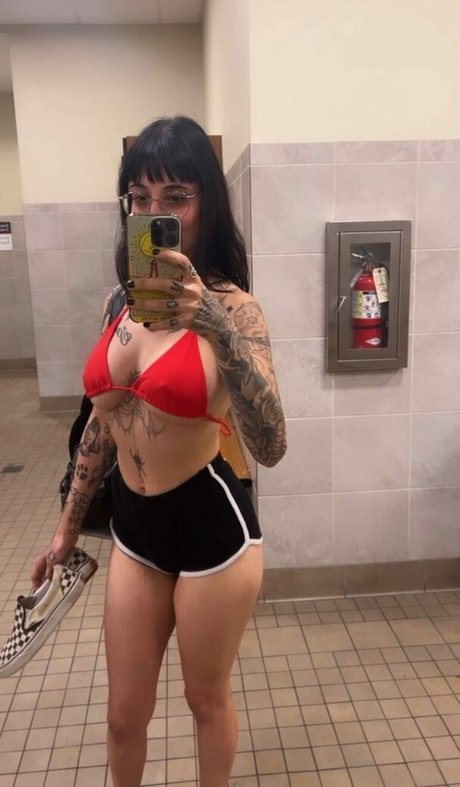 Foto desnuda filtrada de OnlyFans de Nova6