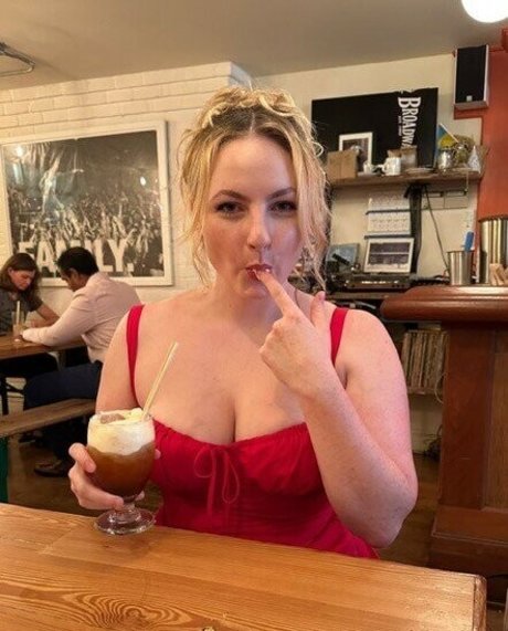 Foto desnuda filtrada de OnlyFans de Madisontayt