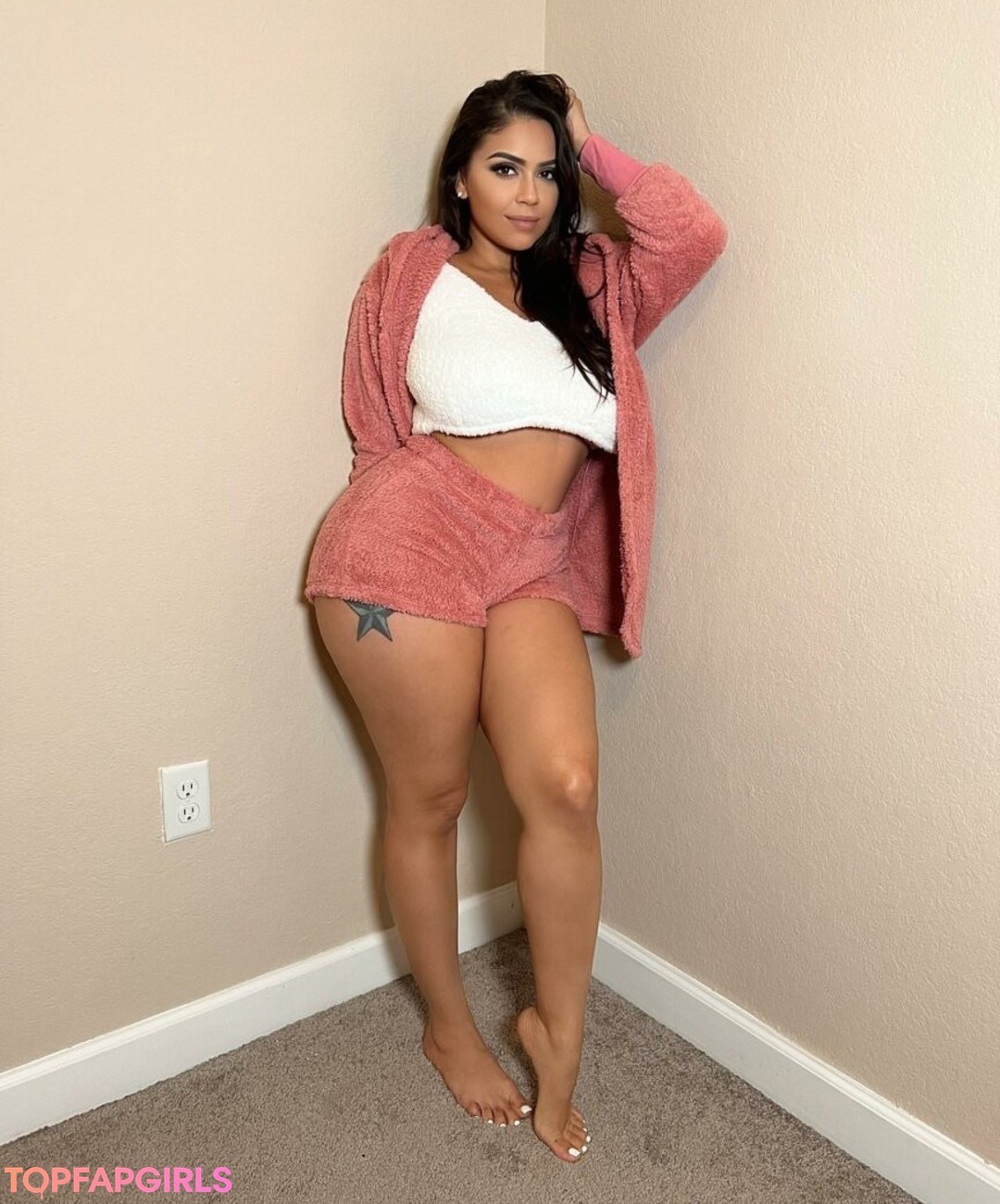 Foto desnuda filtrada de OnlyFans de Jessenia Rebecca #149 Foto desnuda filtrada de OnlyFans de Jessenia Rebecca #149