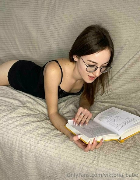 Viktoria_babe