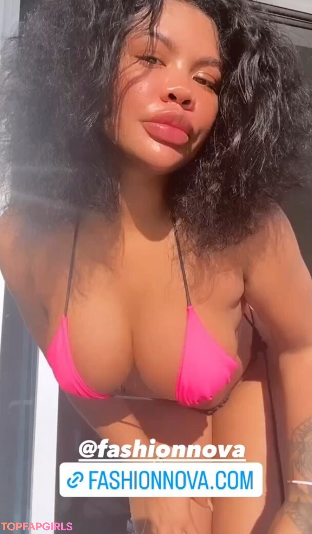 Foto desnuda filtrada de OnlyFans de Chinesekitty #46 Foto desnuda filtrada de OnlyFans de Chinesekitty #46