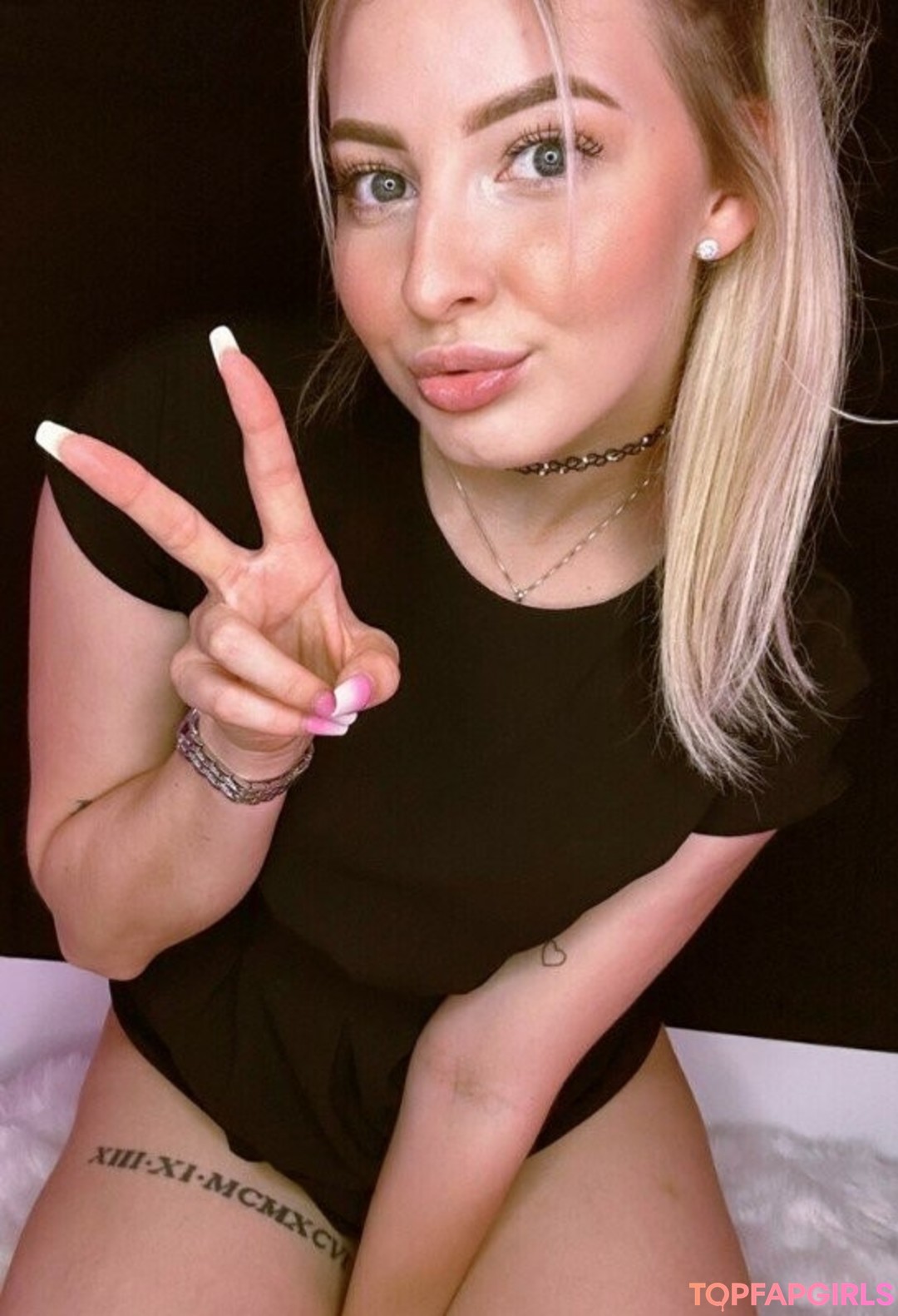 Foto desnuda filtrada de OnlyFans de Asmr Janina #56 Foto desnuda filtrada de OnlyFans de Asmr Janina #56