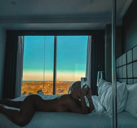 Foto desnuda filtrada de OnlyFans de Billie Loves