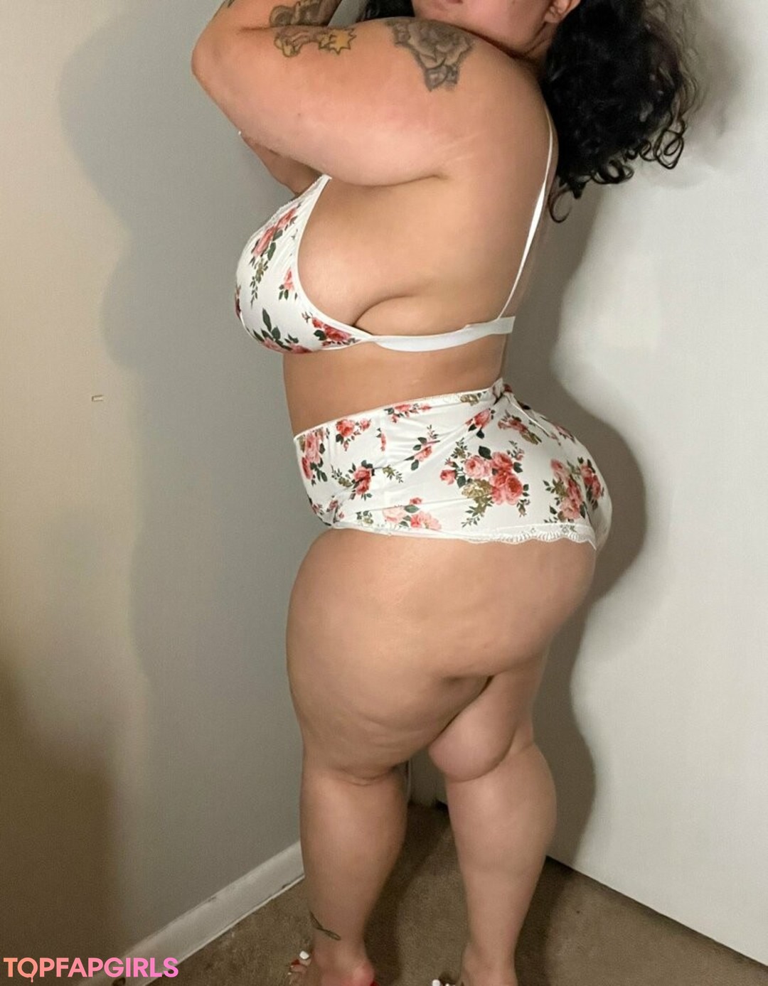 Foto desnuda filtrada de OnlyFans de Cubanaredd #58 Foto desnuda filtrada de OnlyFans de Cubanaredd #58