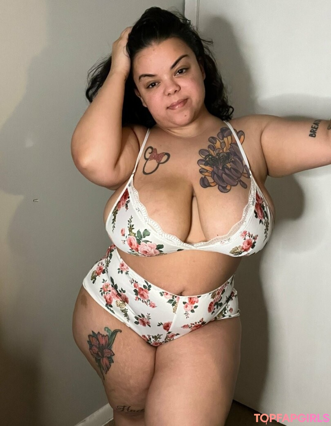 Foto desnuda filtrada de OnlyFans de Cubanaredd #66 Foto desnuda filtrada de OnlyFans de Cubanaredd #66