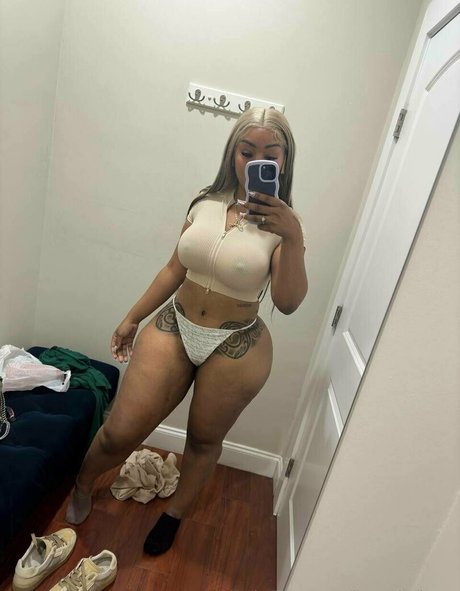 Foto desnuda filtrada de OnlyFans de Iwantjudyyy