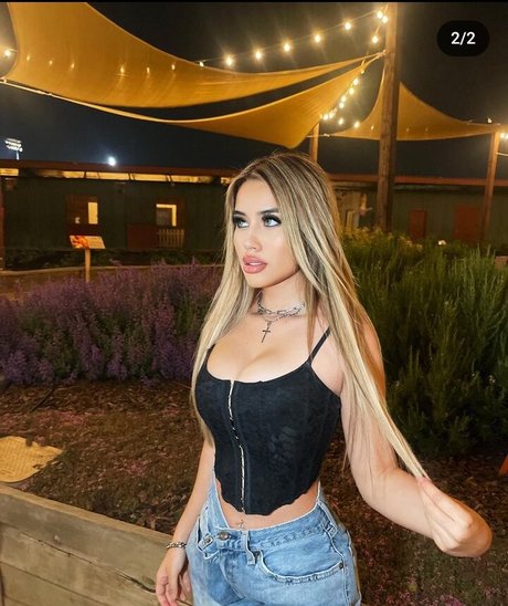 Foto desnuda filtrada de OnlyFans de Xvlxsliee