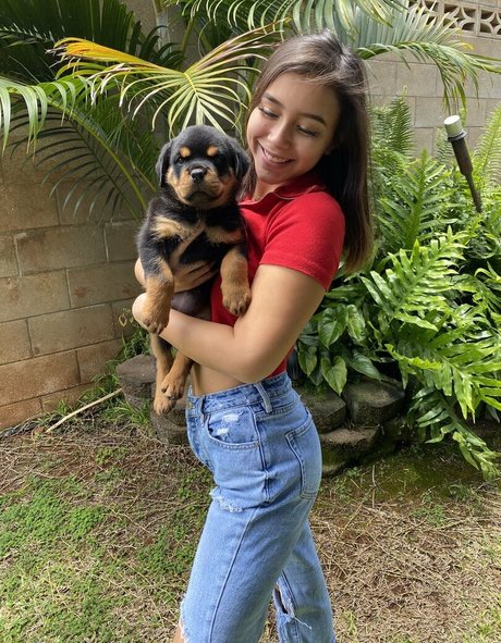 Foto desnuda filtrada de OnlyFans de Trinity Kamalei
