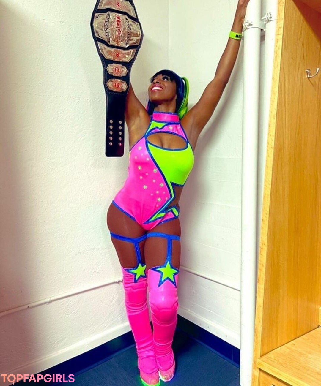 Foto desnuda filtrada de OnlyFans de Trinity Fatu #33 Foto desnuda filtrada de OnlyFans de Trinity Fatu #33