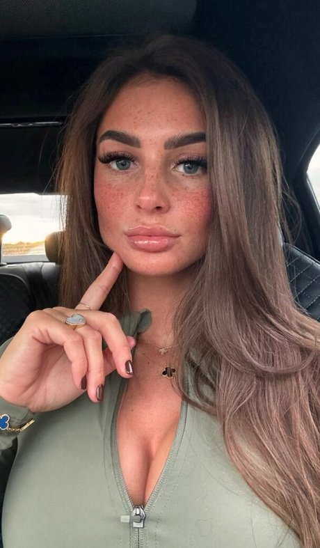 Maddy Cheary