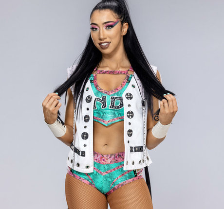 Indi Hartwell
