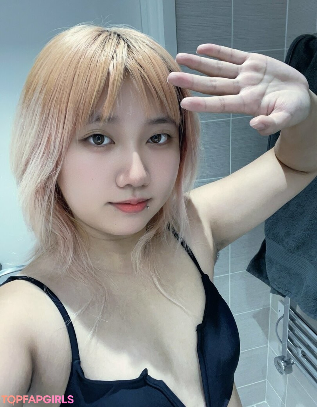 Foto desnuda filtrada de OnlyFans de Leynnercutie #15 Foto desnuda filtrada de OnlyFans de Leynnercutie #15