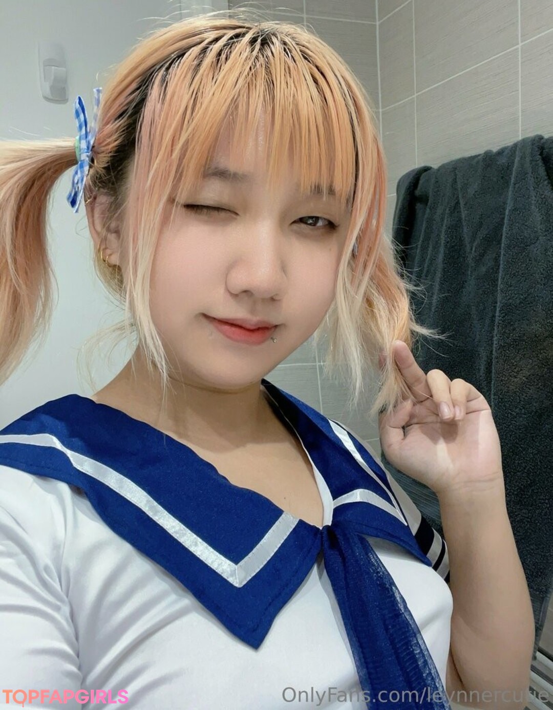 Foto desnuda filtrada de OnlyFans de Leynnercutie #29 Foto desnuda filtrada de OnlyFans de Leynnercutie #29