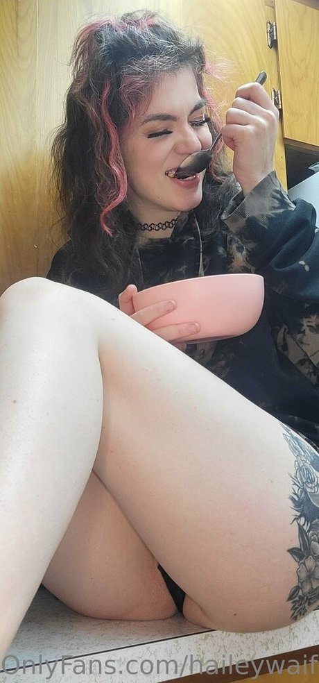 Haileywaifu69