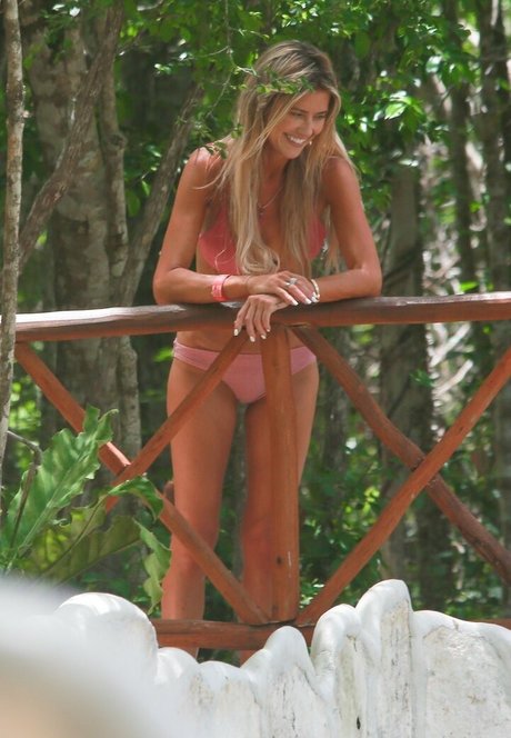 Christina Hall