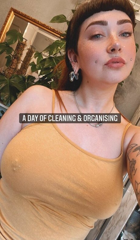 Foto desnuda filtrada de OnlyFans de Danielle Hunt