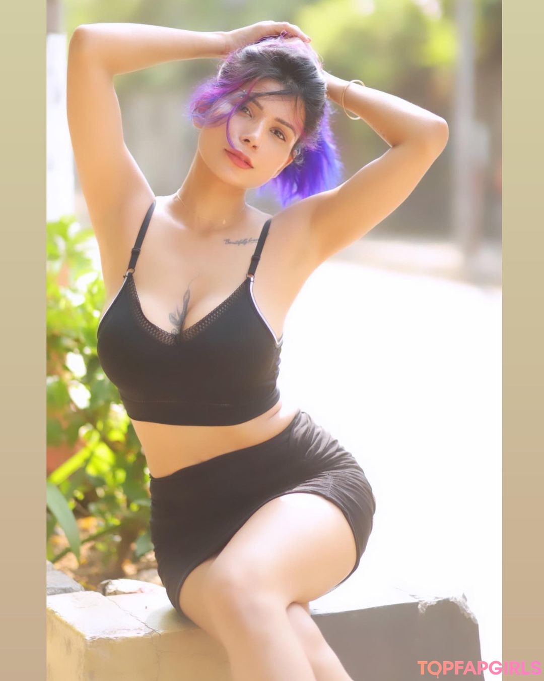 Foto desnuda filtrada de OnlyFans de Annie Sharma #17 Foto desnuda filtrada de OnlyFans de Annie Sharma #17