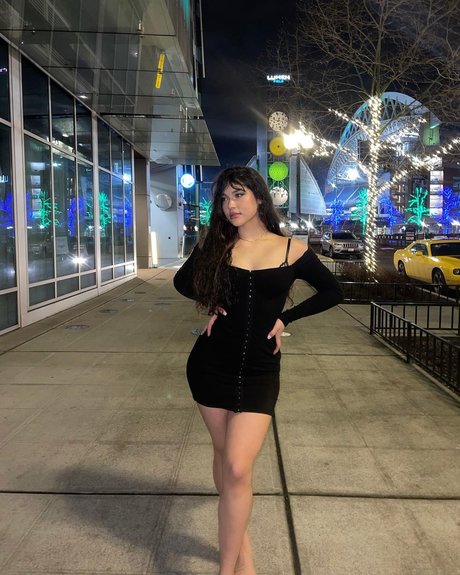 Bella Ramos