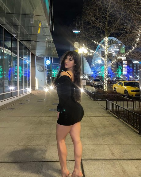 Bella Ramos