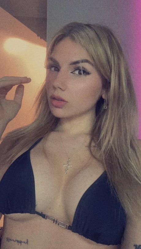 Foto desnuda filtrada de OnlyFans de Bailey Rose