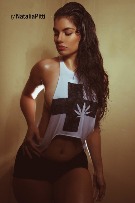 Foto desnuda filtrada de OnlyFans de Natalia Pitti