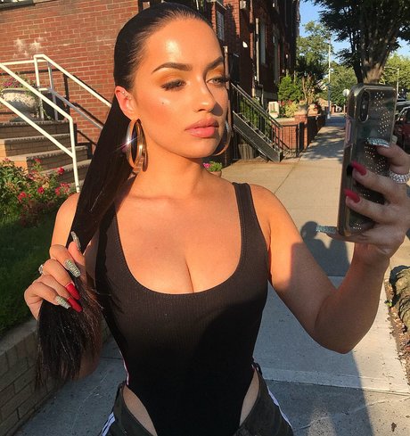 Foto desnuda filtrada de OnlyFans de Olivia Johnson