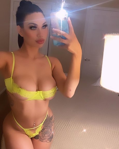 Audreyraelenee