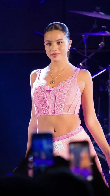 Emi Mermes