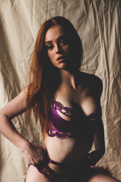 Foto desnuda filtrada de OnlyFans de Meagan Caine