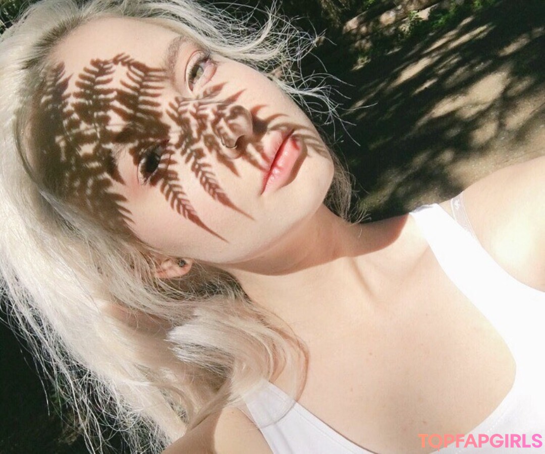 Foto desnuda filtrada de OnlyFans de Caelyn Mathews #48 Foto desnuda filtrada de OnlyFans de Caelyn Mathews #48