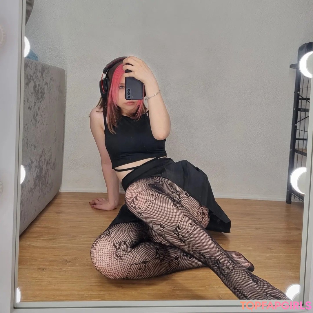 Foto desnuda filtrada de OnlyFans de Valera Gurova #13 Foto desnuda filtrada de OnlyFans de Valera Gurova #13