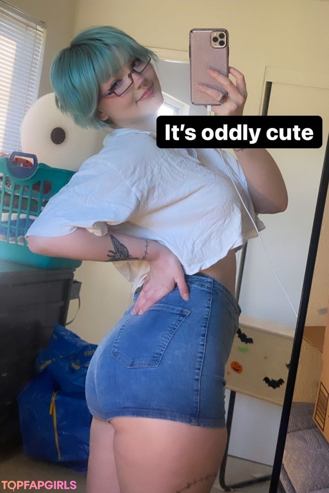 Foto desnuda filtrada de OnlyFans de Succubus Sushi #179 Foto desnuda filtrada de OnlyFans de Succubus Sushi #179