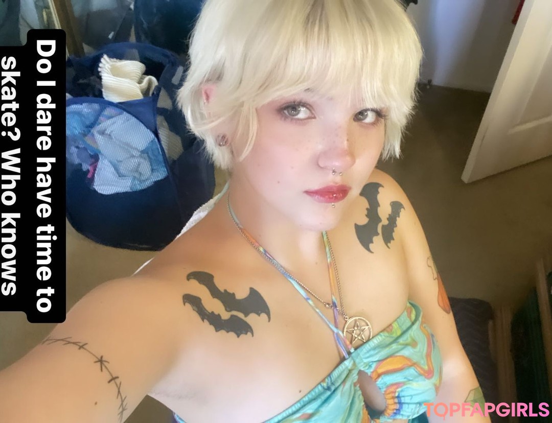 Foto desnuda filtrada de OnlyFans de Succubus Sushi #215 Foto desnuda filtrada de OnlyFans de Succubus Sushi #215