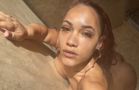 Foto desnuda filtrada de OnlyFans de Tanya Tehanna