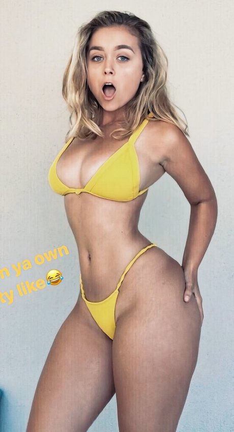 Foto desnuda filtrada de OnlyFans de Anna Buchine