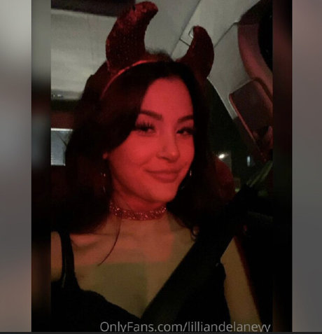 Foto desnuda filtrada de OnlyFans de Lillian Delaney