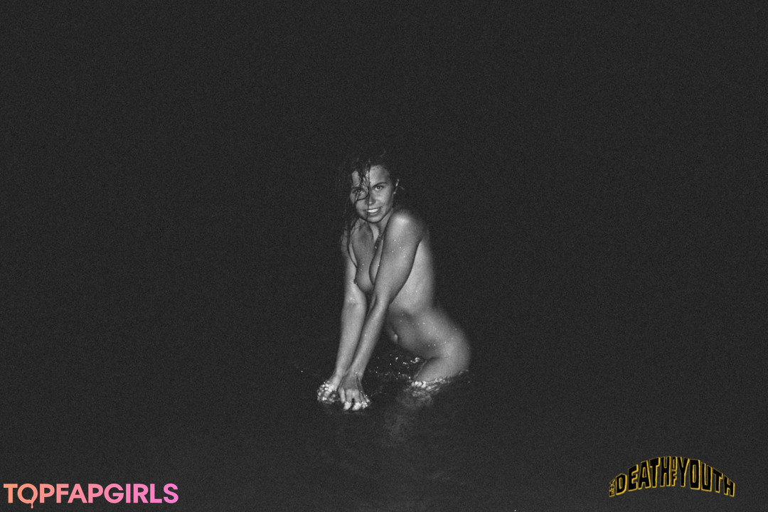 Foto desnuda filtrada de OnlyFans de Oliwia Pawelczak #46 Foto desnuda filtrada de OnlyFans de Oliwia Pawelczak #46