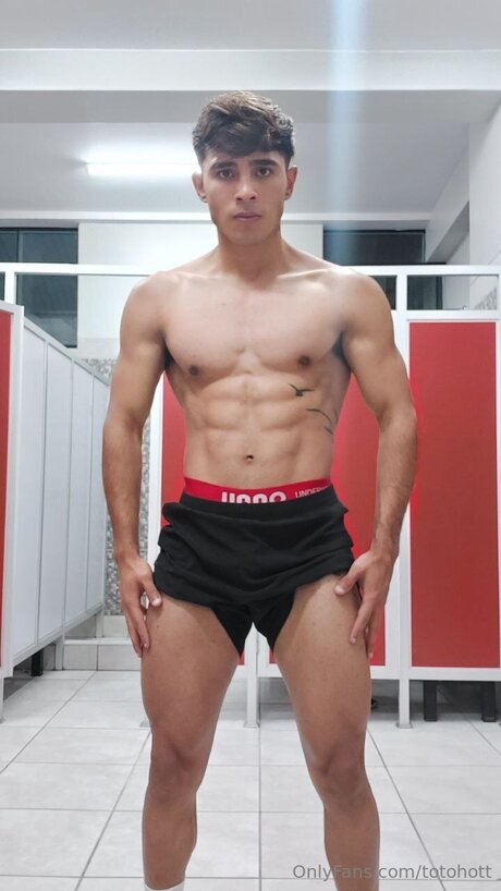 Foto desnuda filtrada de OnlyFans de Totohott