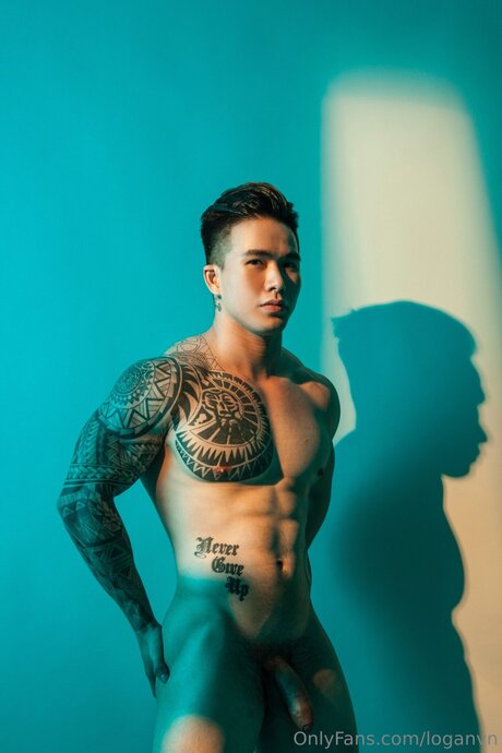 Foto desnuda filtrada de OnlyFans de Loganvn