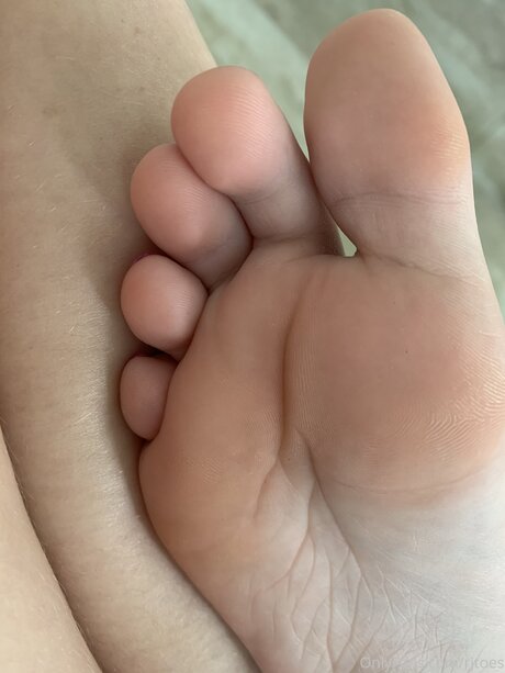 Rjtoes