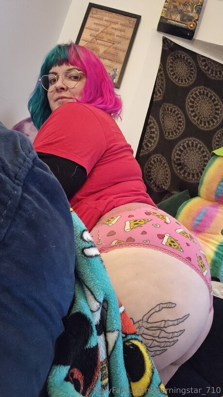 Foto desnuda filtrada de OnlyFans de Morningstar 710
